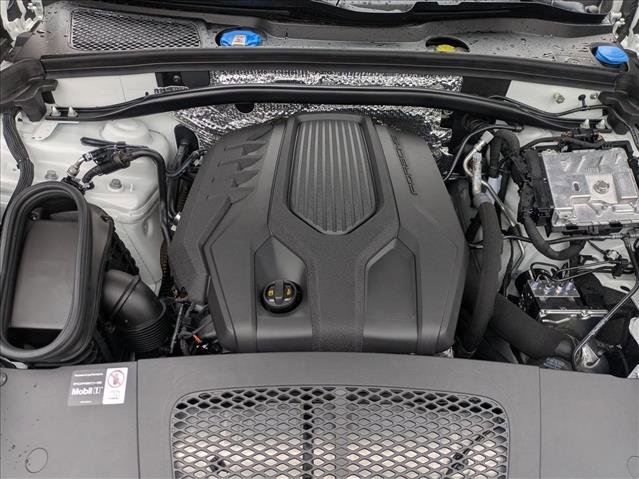 Used 2025 Porsche Macan image 27