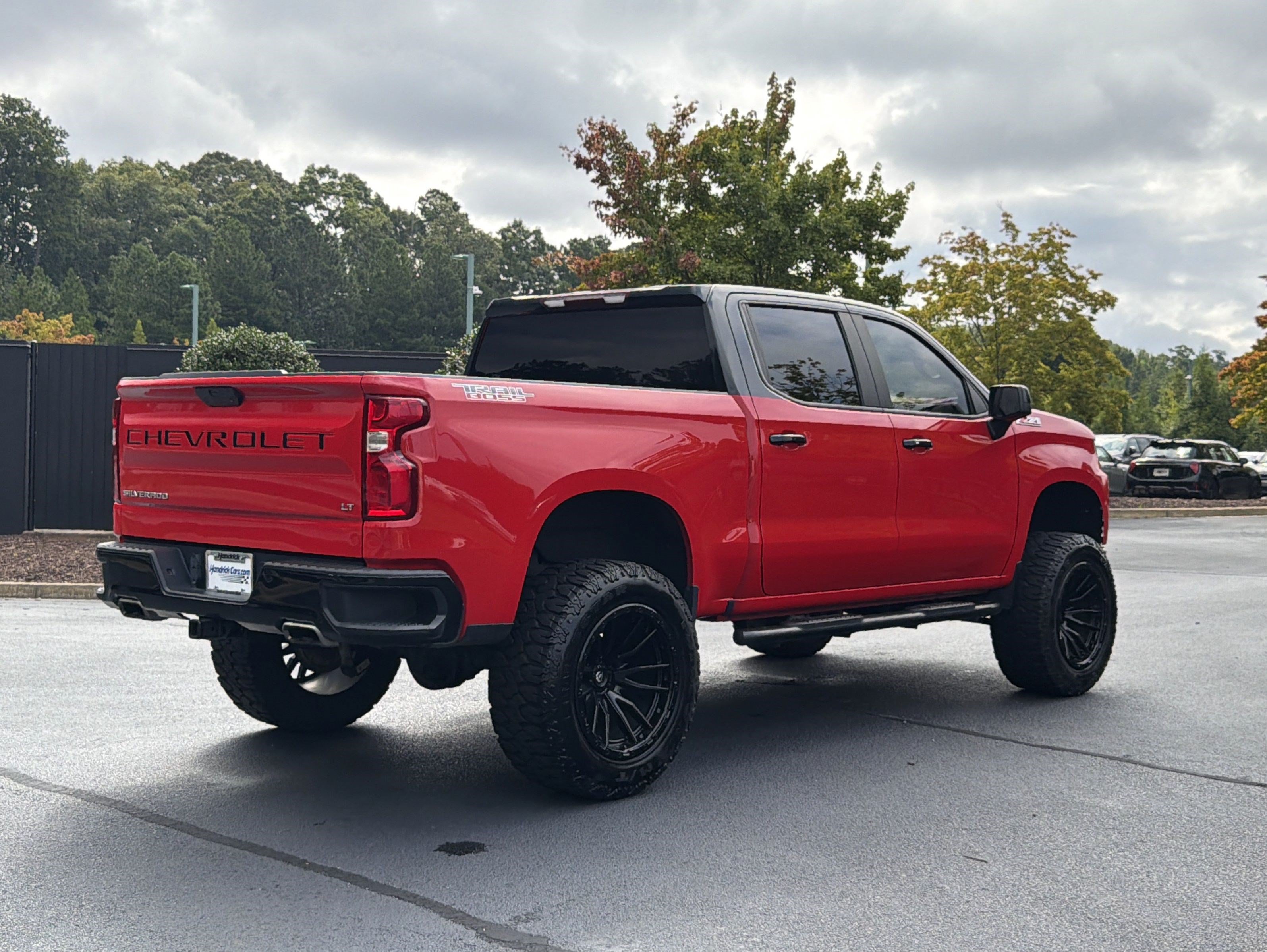 Used 2022 Chevrolet Silverado 1500 LT Trail Boss w/ Bed Protection Package AWD/4WD image 3
