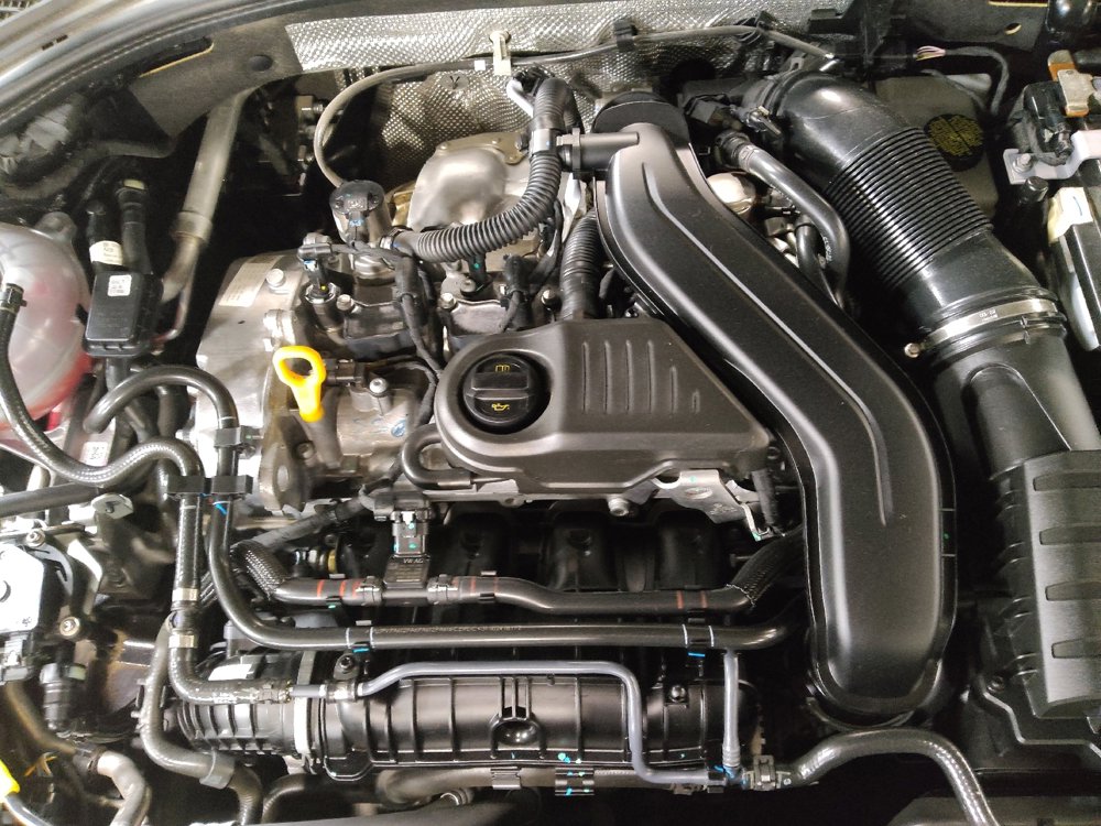 Used 2025 Volkswagen Jetta Sport image 30