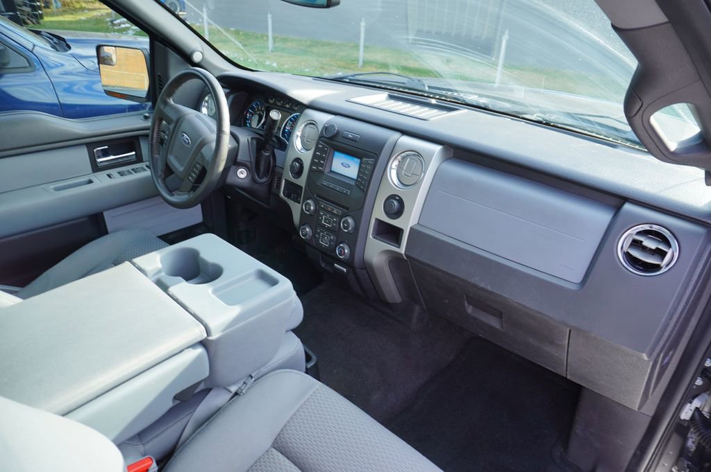 Used 2013 Ford F150 XLT w/ Luxury Equipment Group image 9