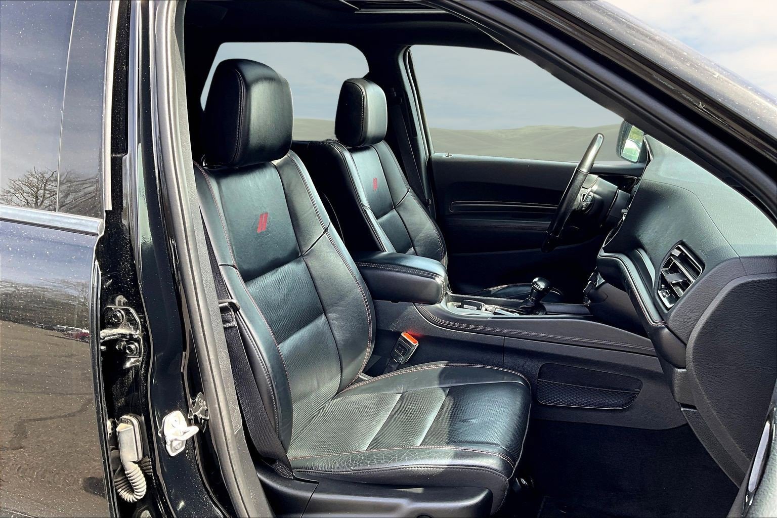 Used 2022 Dodge Durango R/T w/ Blacktop Package image 21