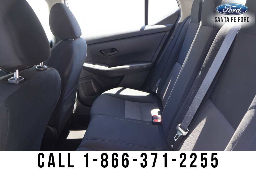 Used 2024 Nissan Sentra SV FWD image 12