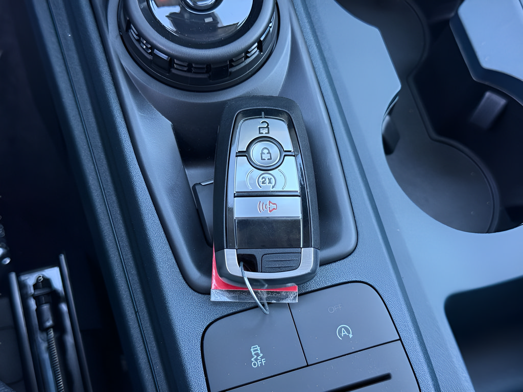 New 2025 Ford Maverick Lobo AWD/4WD image 16