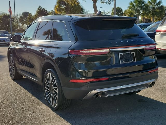 Certified 2022 Lincoln Corsair Reserve FWD image 4