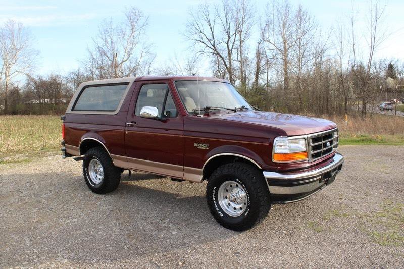 Used 1996 Ford Bronco Eddie Bauer image 2