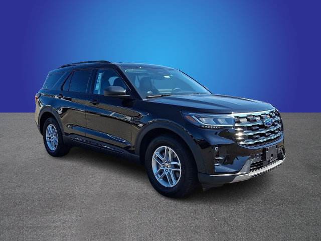New 2026 Ford Explorer Active w/ Active Comfort Package RWD image 2