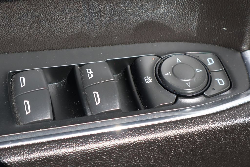 Used 2023 Chevrolet Silverado 1500 RST AWD/4WD image 20