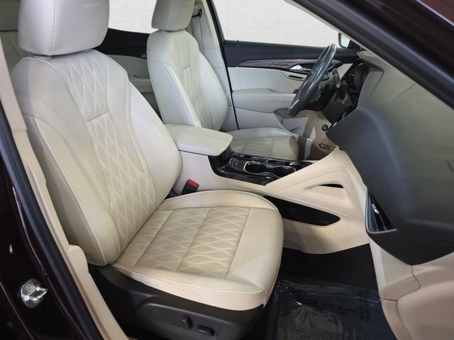 Used 2023 Buick Envision Avenir image 10