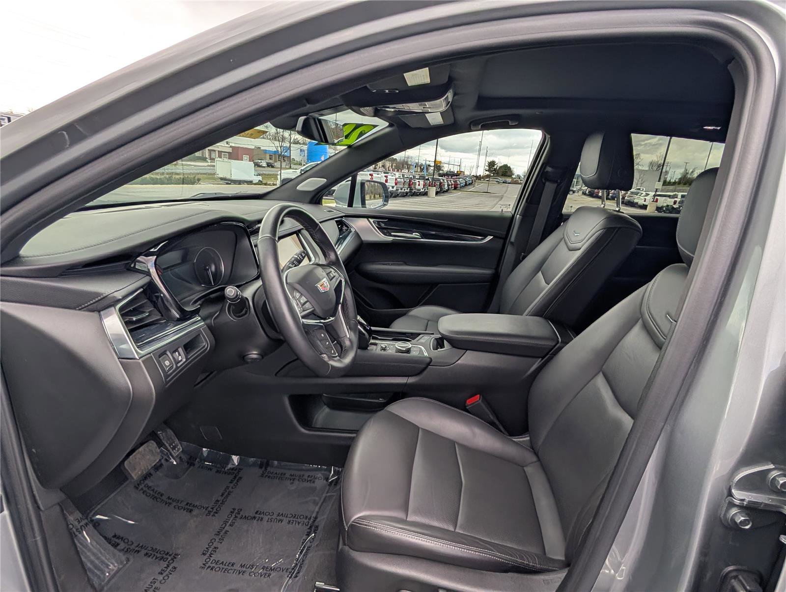 Used 2024 Cadillac XT5 Premium Luxury image 15