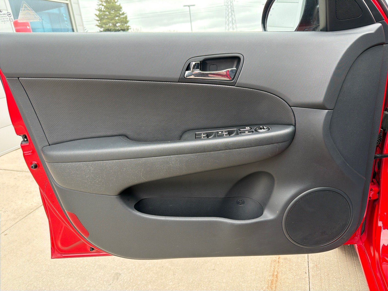 Used 2011 Hyundai Elantra FWD image 10