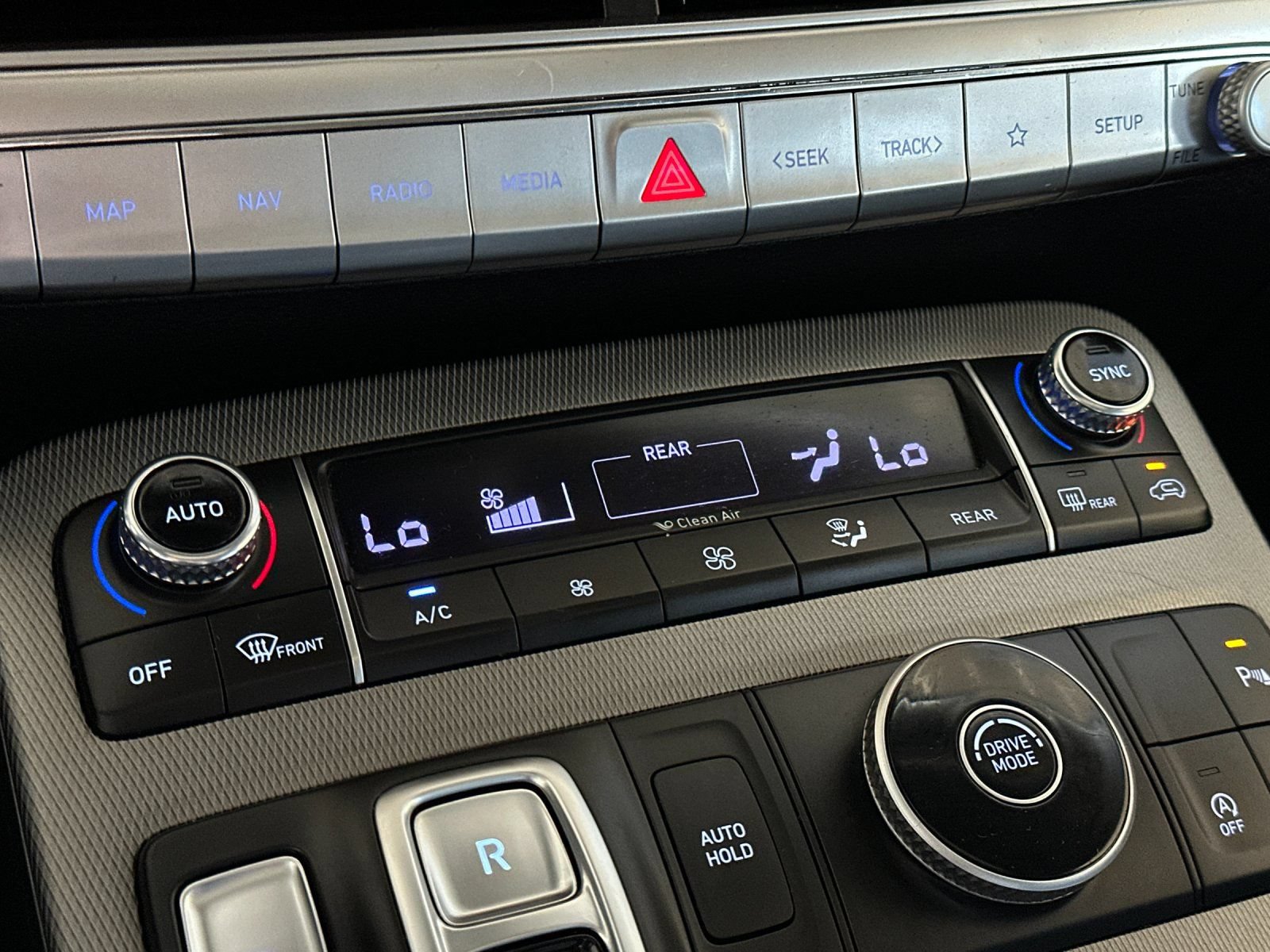 Used 2021 Hyundai Palisade SEL FWD image 20