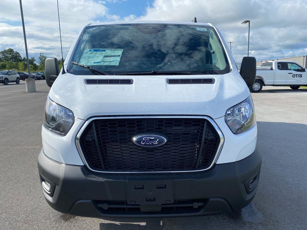 New 2025 Ford Transit 150 Low Roof RWD image 3