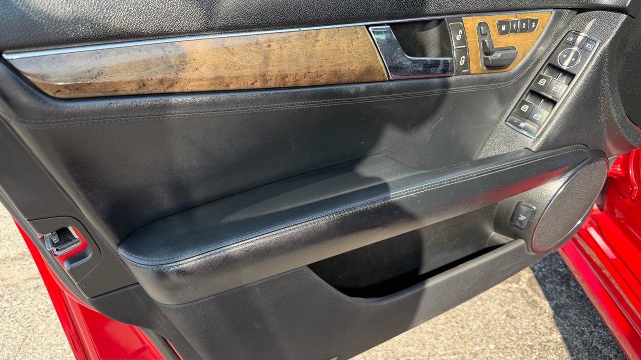 Used 2010 Mercedes-Benz C 63 AMG Sedan image 16