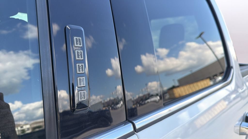 Used 2023 Ford F150 Lariat w/ Equipment Group 502A High AWD/4WD image 20