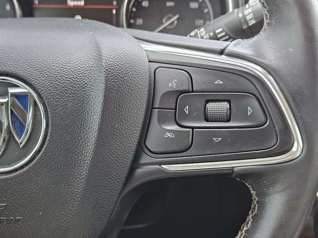 Used 2020 Buick Encore GX Essence FWD image 28