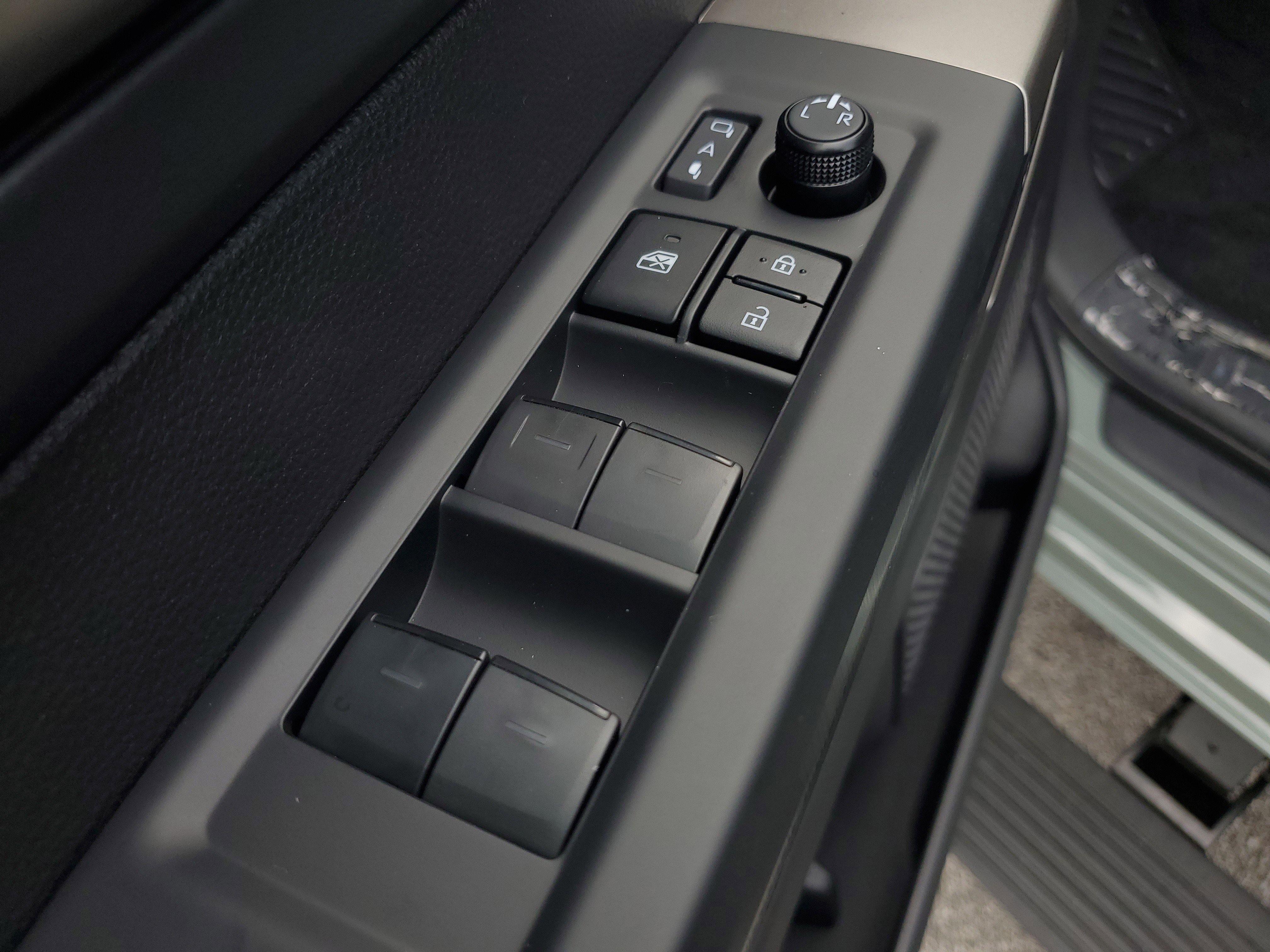 New 2026 Toyota Tundra Platinum AWD/4WD image 20