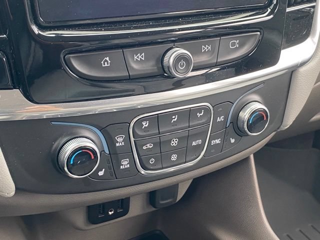 Used 2020 Chevrolet Traverse LT AWD/4WD image 17