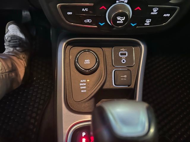 Used 2020 Jeep Compass Latitude w/ Cold Weather Group image 23