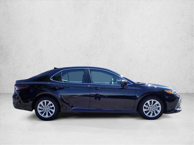 Certified 2022 Toyota Camry LE w/ Carpet Mat Package (TMS) AWD/4WD image 5