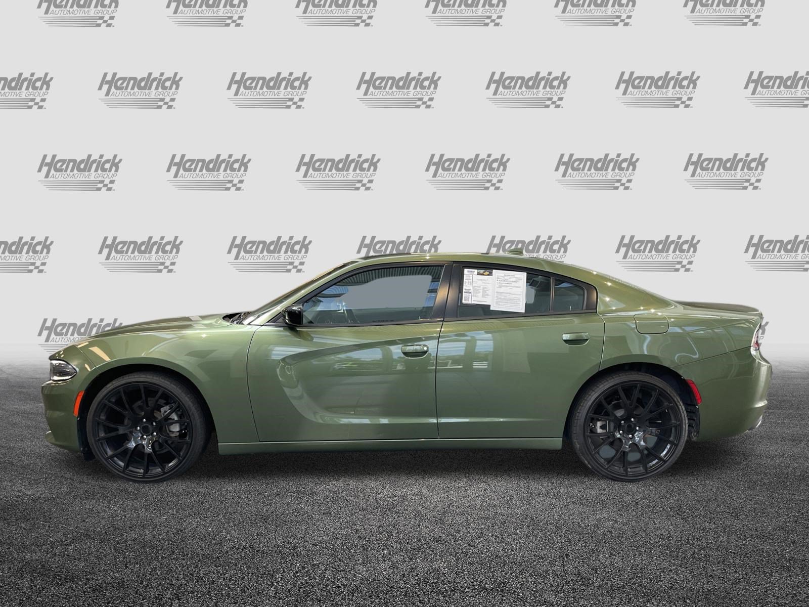 Used 2023 Dodge Charger SXT RWD image 7