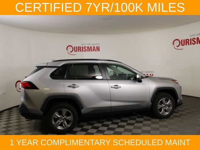 Used 2024 Toyota RAV4 XLE FWD image 9