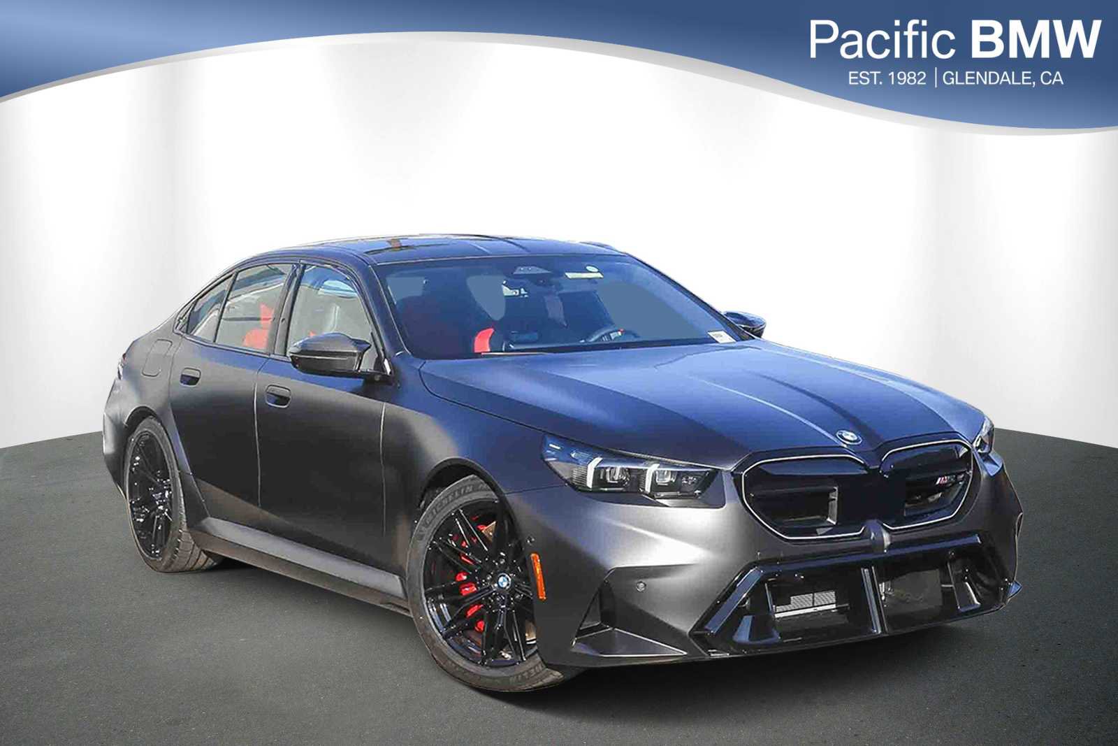 New 2026 BMW M5 w/ Carbon Package