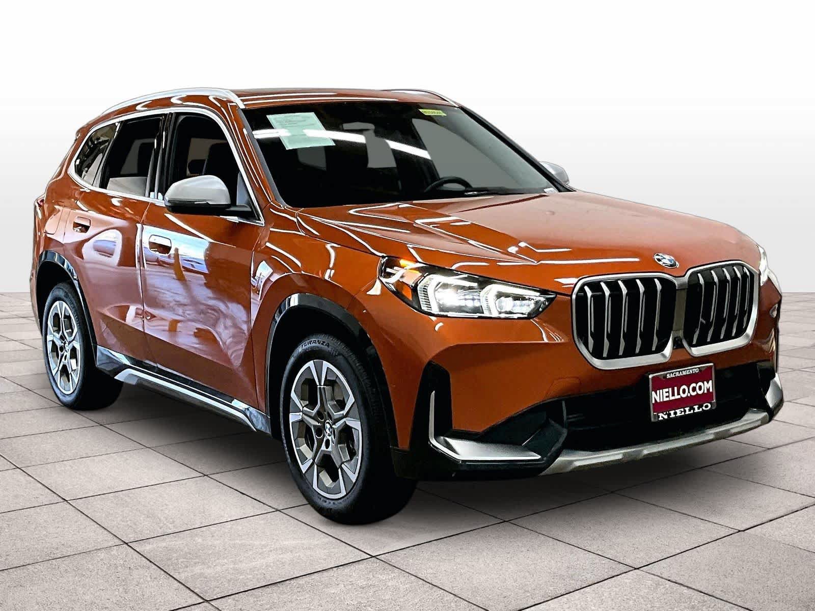 Used 2024 BMW X1 xDrive28i w/ Premium Package AWD/4WD image 2