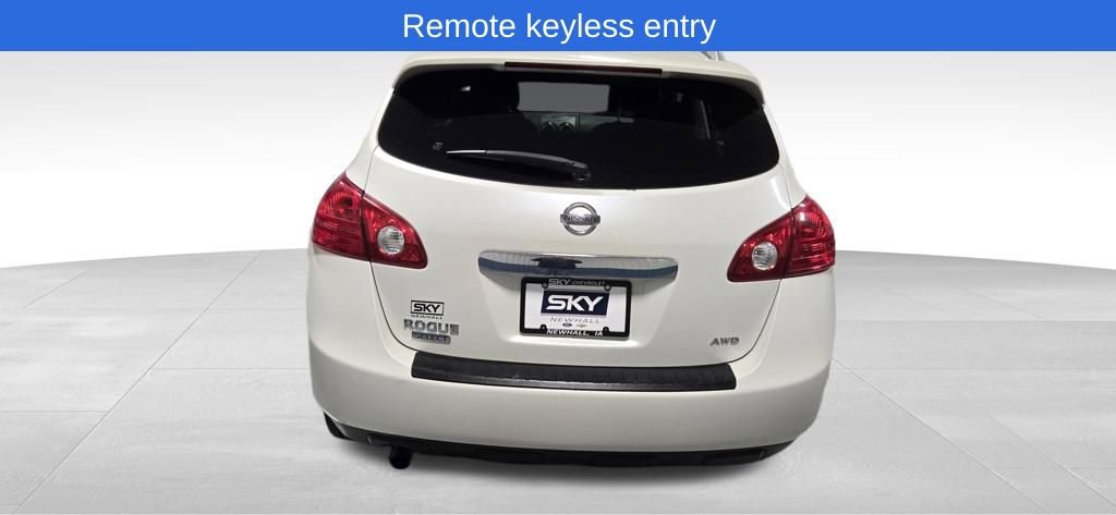 Used 2015 Nissan Rogue S w/ Convenience Package image 8