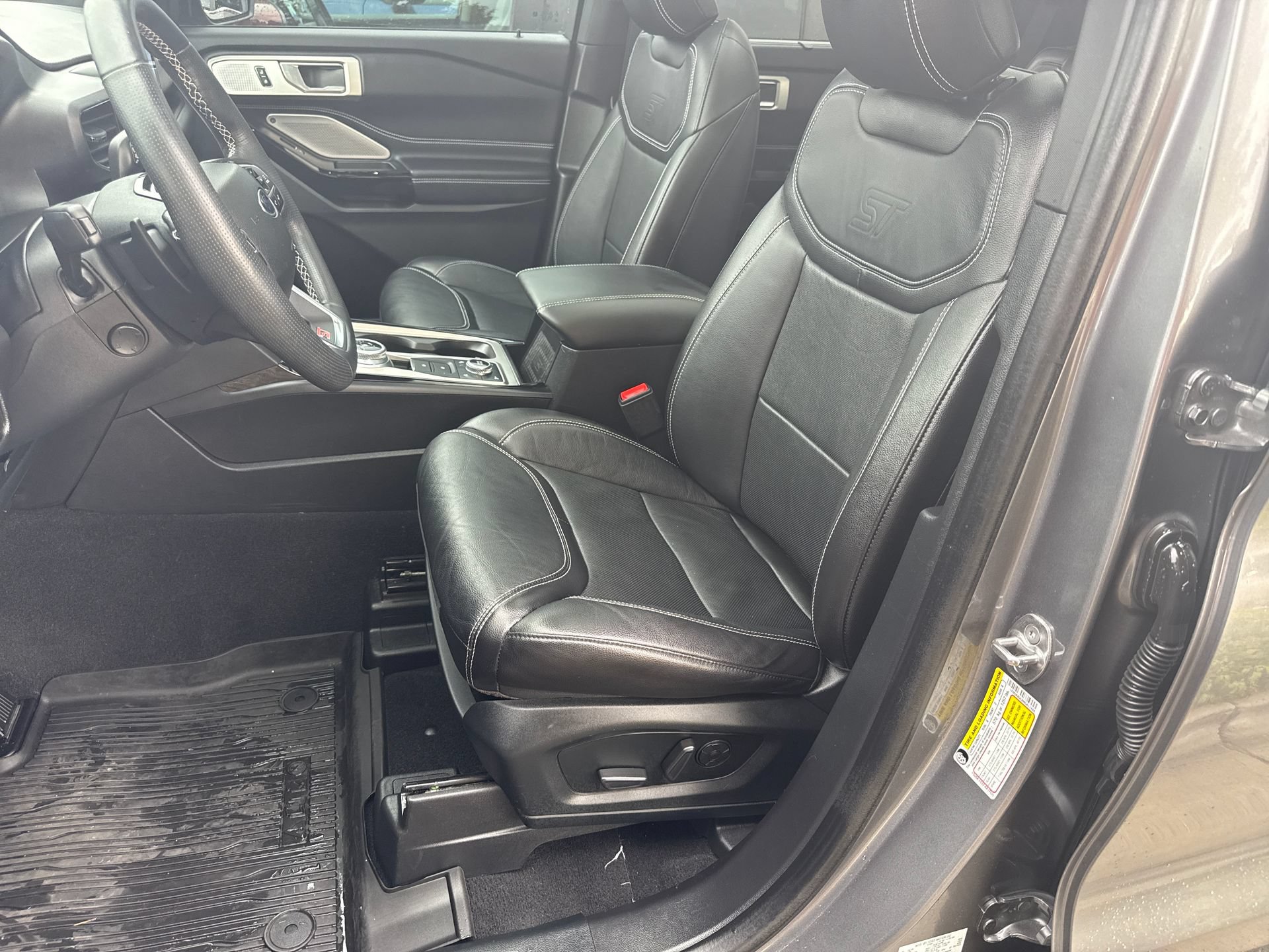 Used 2021 Ford Explorer ST w/ Equipment Group 401A AWD/4WD image 13