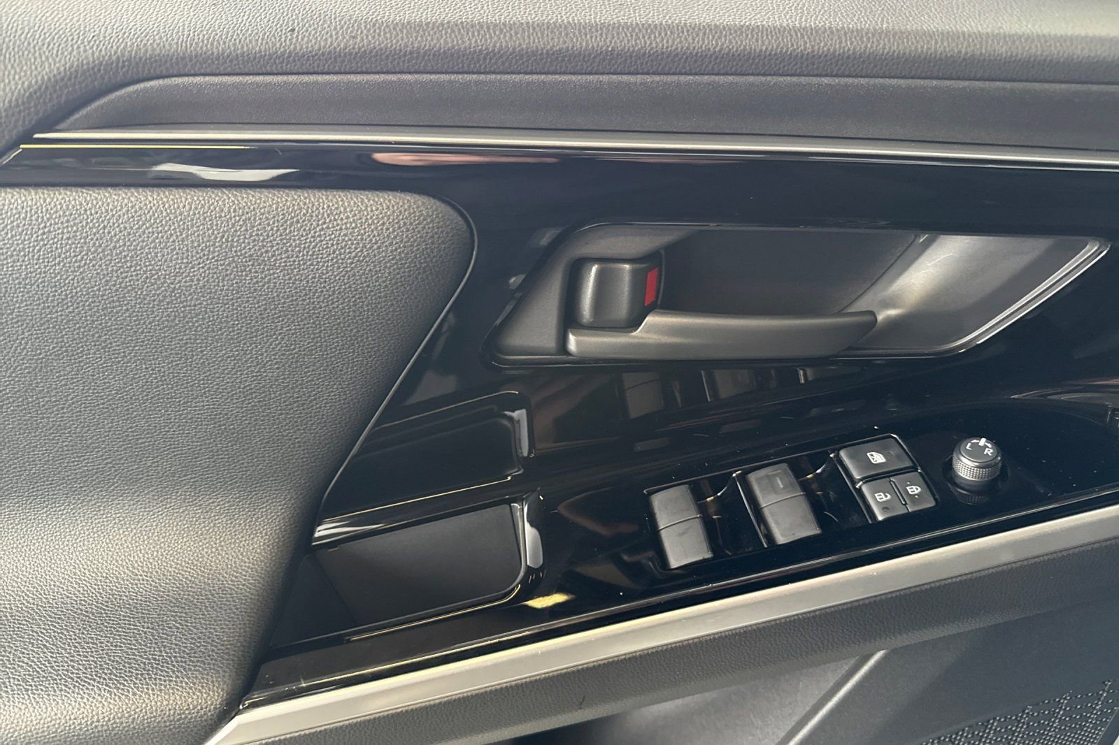 Certified 2024 Toyota bZ4X XLE image 13