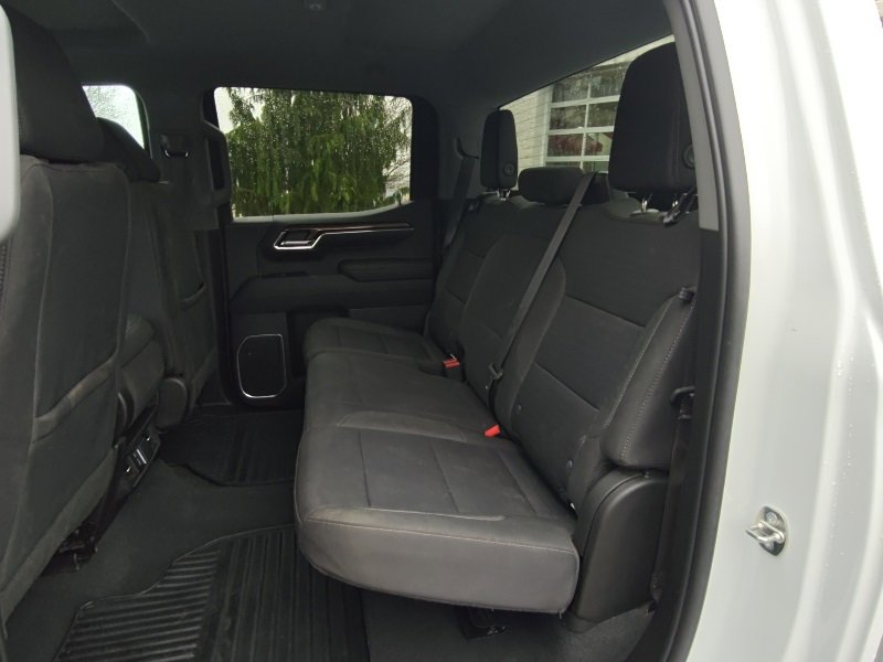 Used 2023 Chevrolet Silverado 1500 LT image 14