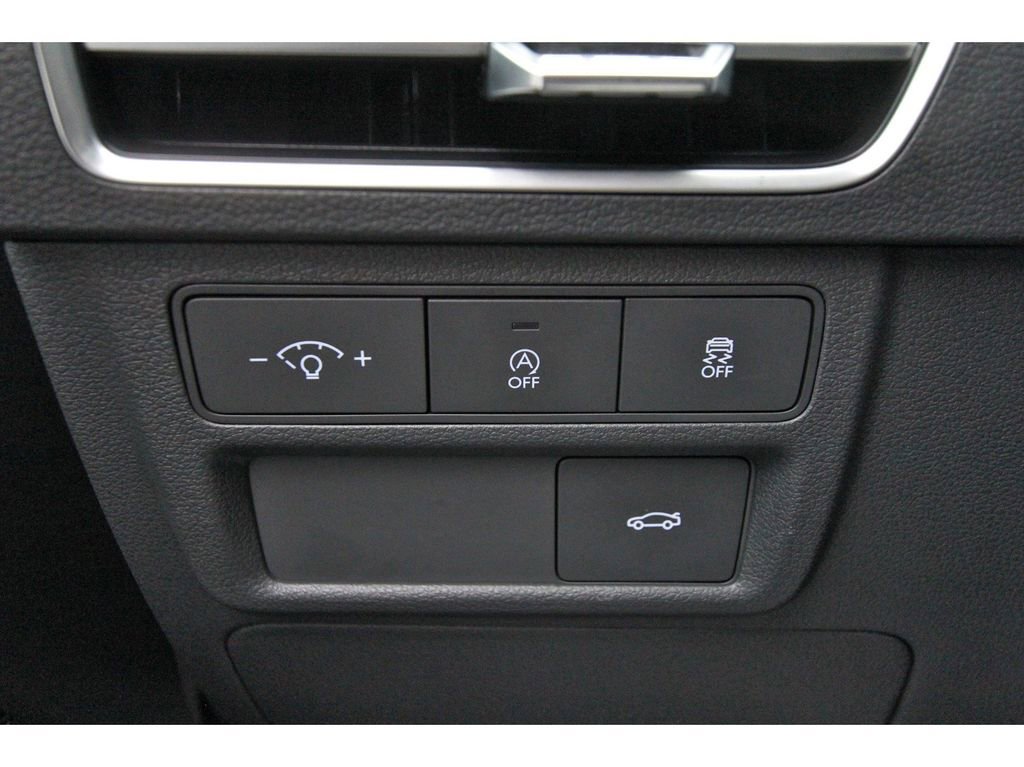 Certified 2025 Hyundai Sonata SE FWD image 22