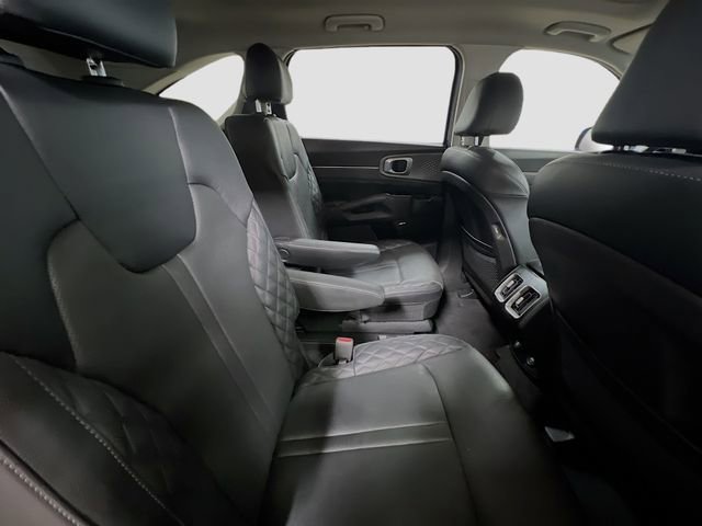 Used 2022 Kia Sorento SX FWD image 30