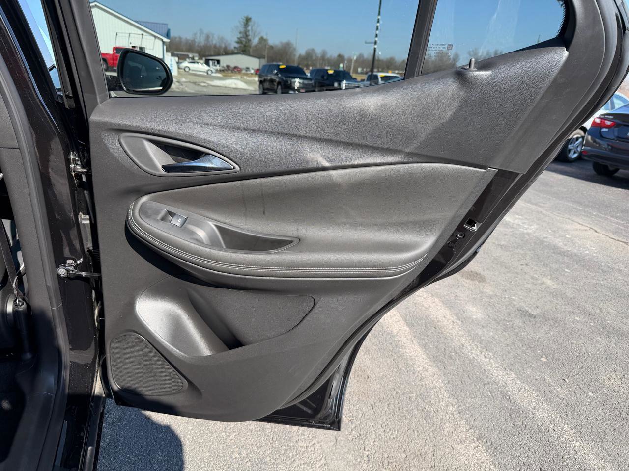 Used 2024 Buick Encore GX Avenir w/ Avenir Technology Package image 19