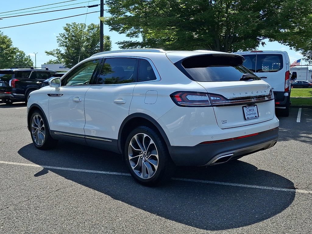 Used 2023 Lincoln Nautilus Reserve AWD/4WD image 7