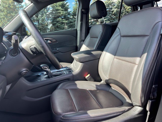 Used 2023 Chevrolet Traverse High Country AWD/4WD image 10