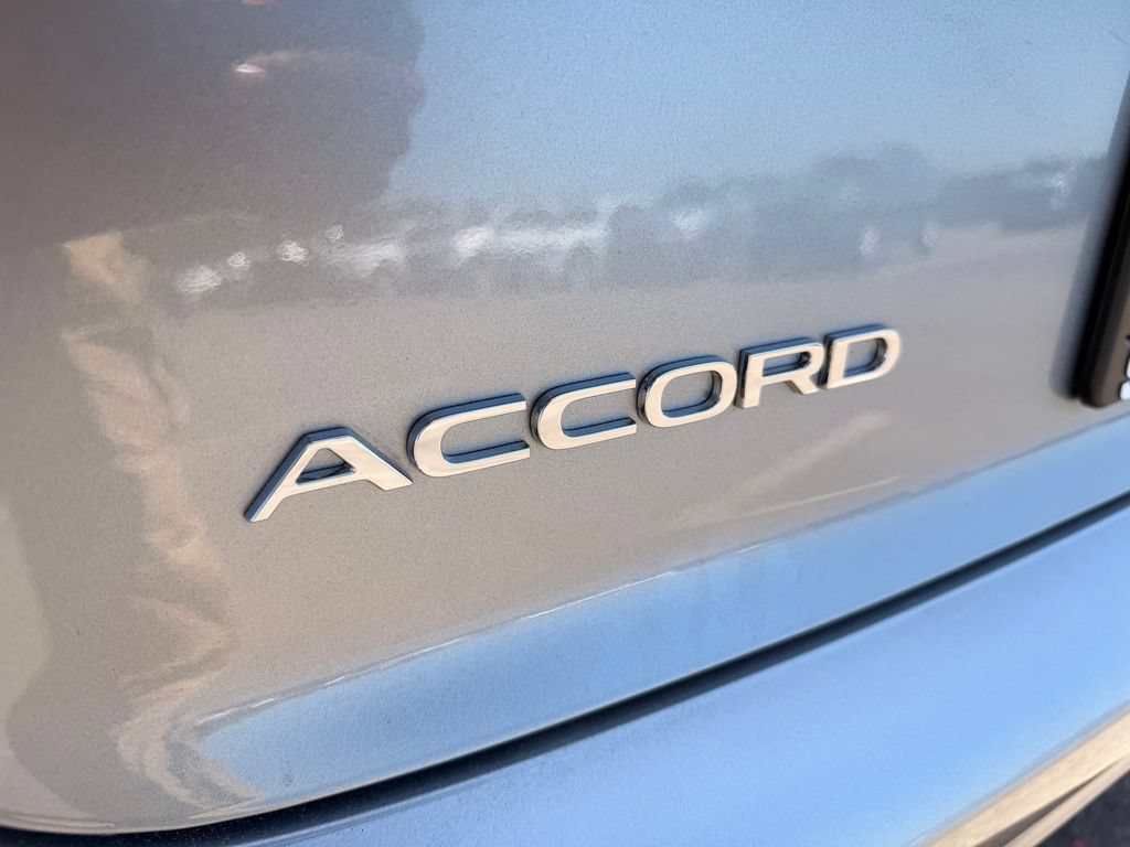 Used 2025 Honda Accord SE image 28