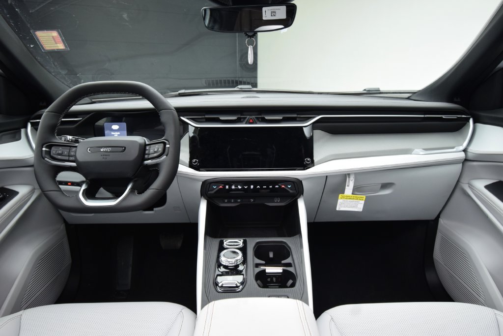 New 2026 Jeep Cherokee Limited AWD/4WD image 45