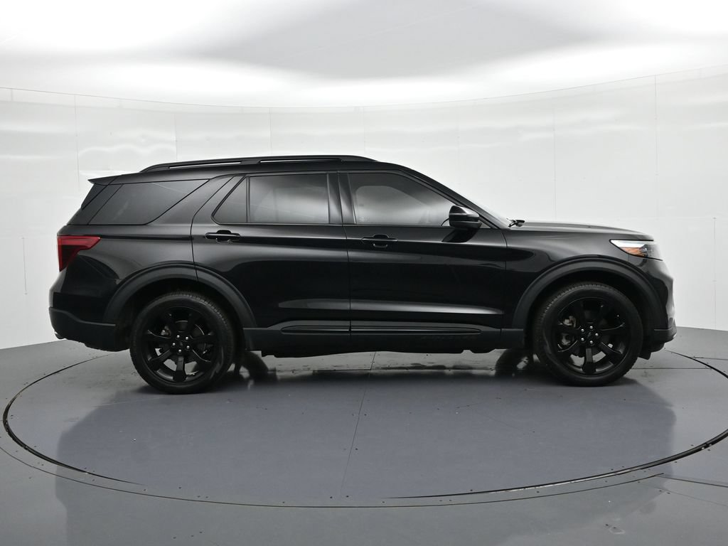 Used 2023 Ford Explorer ST-Line w/ Class IV Trailer Tow Package AWD/4WD image 5