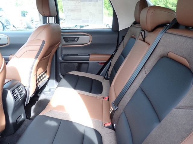 New 2026 Ford Bronco Sport Outer Banks AWD/4WD image 14