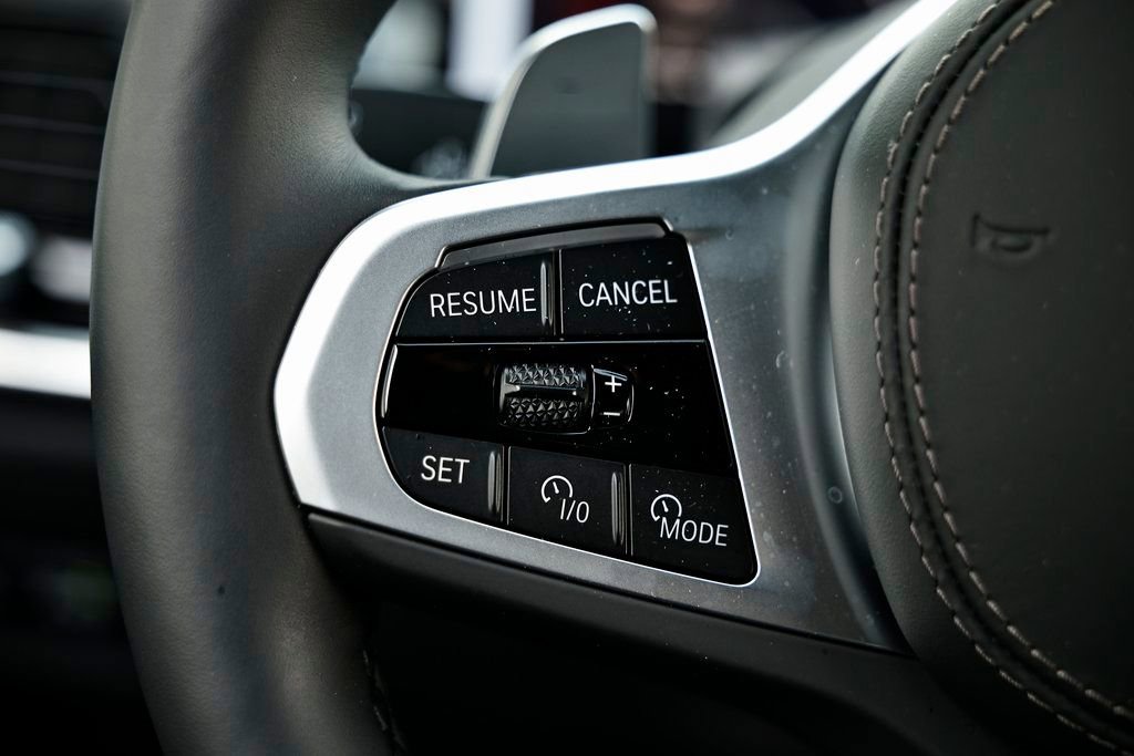 Used 2026 BMW X5 xDrive40i w/ M Sport Package image 33