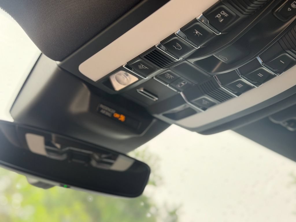 New 2026 Porsche Macan S AWD/4WD image 22