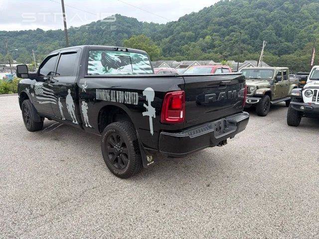 Used 2025 RAM 2500 Big Horn AWD/4WD image 9