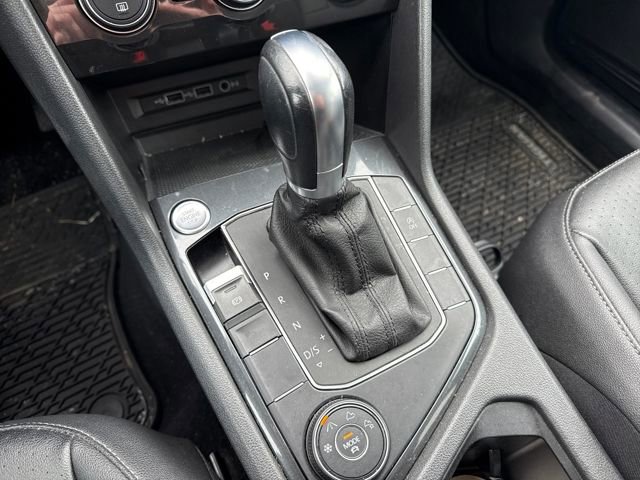 Used 2019 Volkswagen Tiguan SE w/ Panoramic Sunroof Package image 34