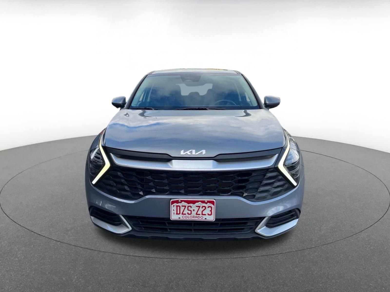 Used 2025 Kia Sportage LX image 2