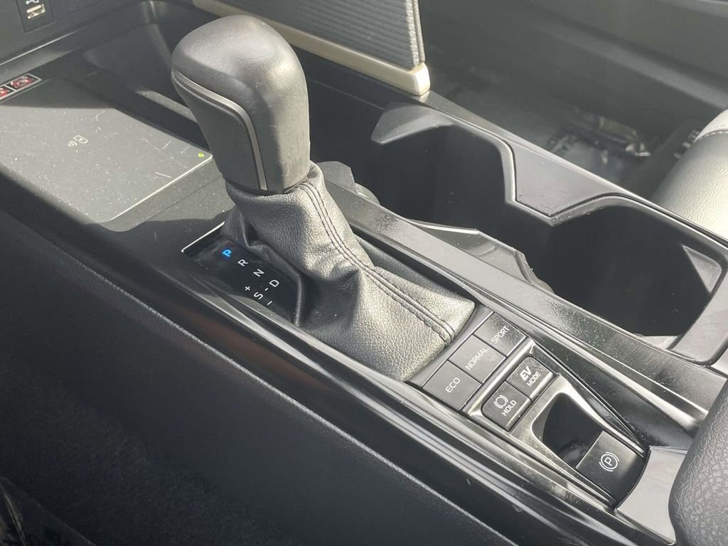 Used 2025 Toyota Camry SE w/ Multimedia Upgrade Package FWD image 40