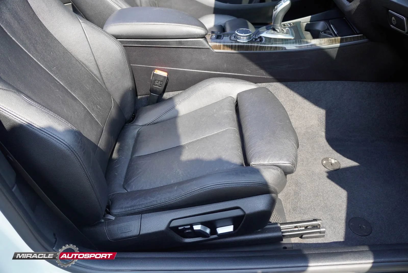 Used 2017 BMW 230i xDrive Convertible AWD/4WD image 27