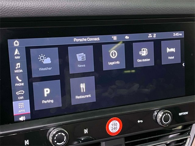 Used 2022 Porsche Macan w/ Premium Package Plus image 31