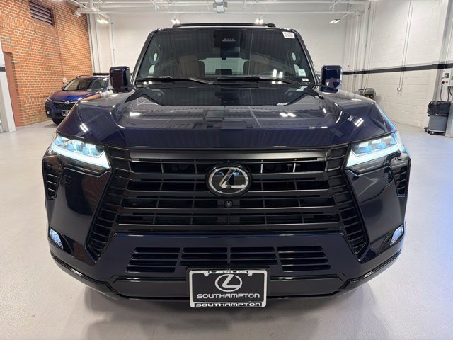Used 2024 Lexus GX 550 w/ Accessory Package (Z1) AWD/4WD image 2