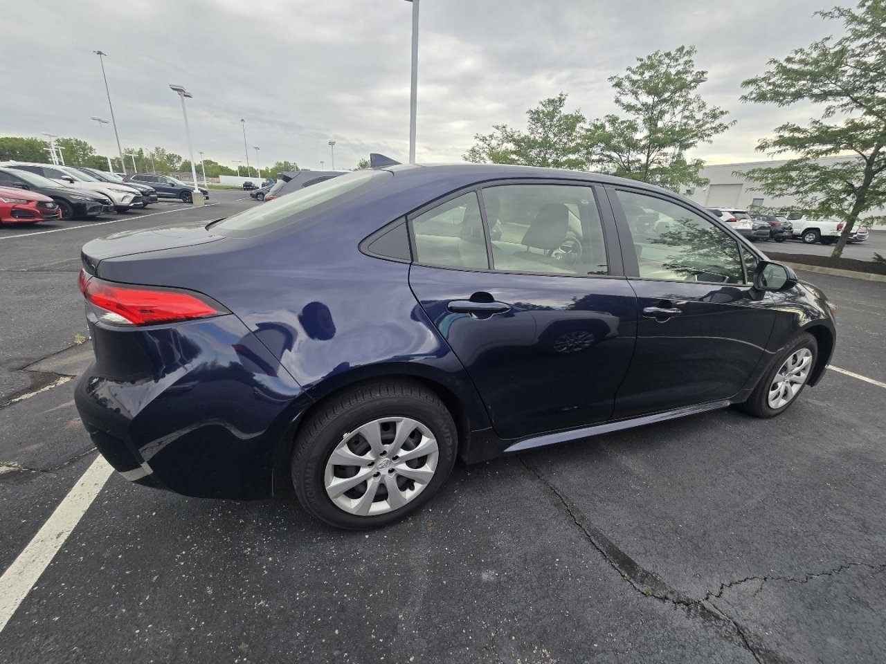 Used 2025 Toyota Corolla LE FWD image 8